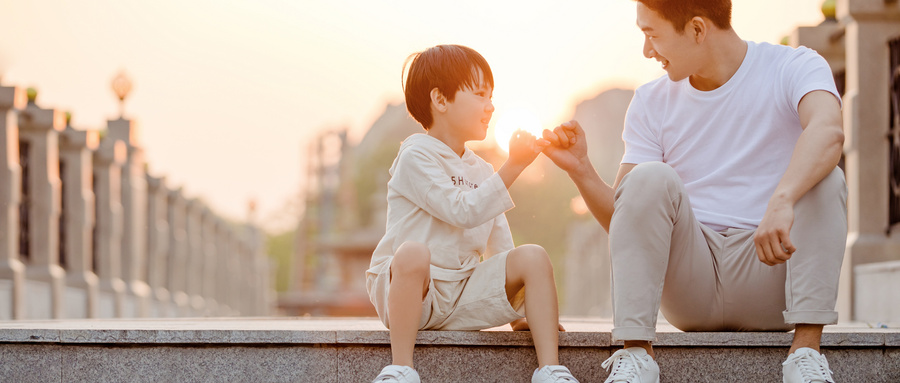 广州高二暑假集训营课时费直降30% 相关图片